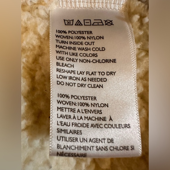 URBAN OUTFITTERS LAURA FLEECE IN SZ S - EUC Very OVERSIZED- Shearling Coziness - Picture 12 of 15